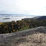 Lomamökit Koli Freetime *