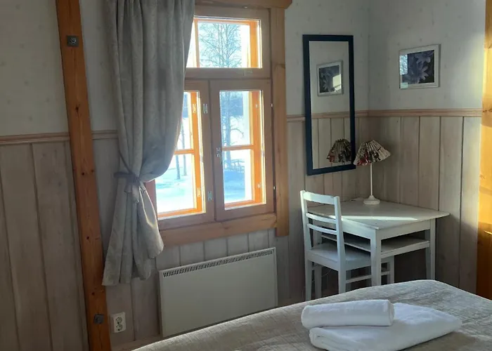 木屋 科利欢乐时光小屋酒店 Ahmovaara